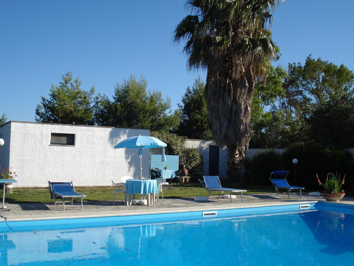 Breezes B&B Conca Specchiulla Kültér fotó